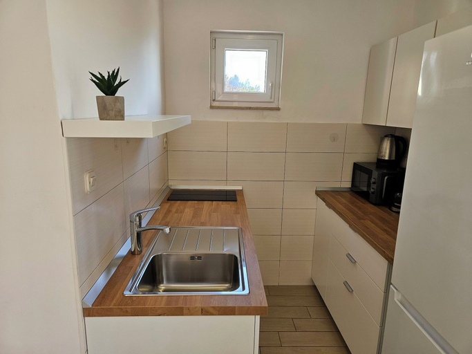 Private kitchen 5, Apartments Liana - Vala, Omiš