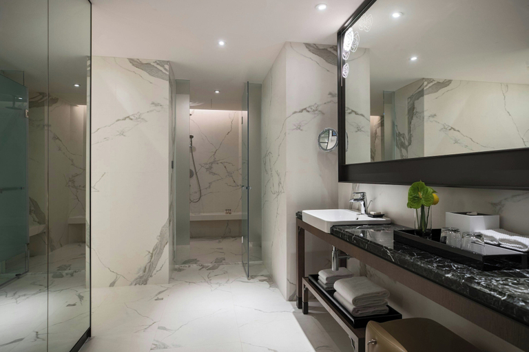 Bathroom 5, Renaissance Taipei Shihlin Hotel, Taipei City