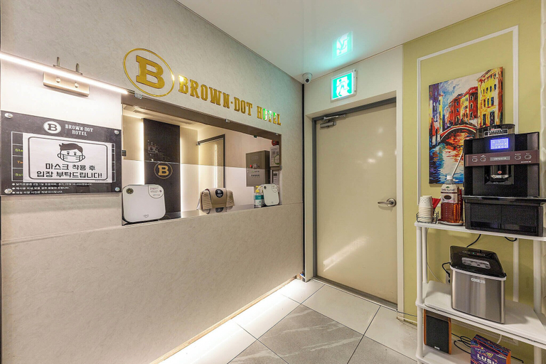 Exterior 2, Brown Dot Hotel Jinjuseong, Jinju