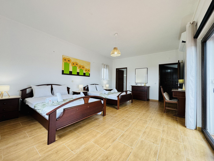 Room 3, Vilamoura Summer Villa 2 by Homing, Loulé