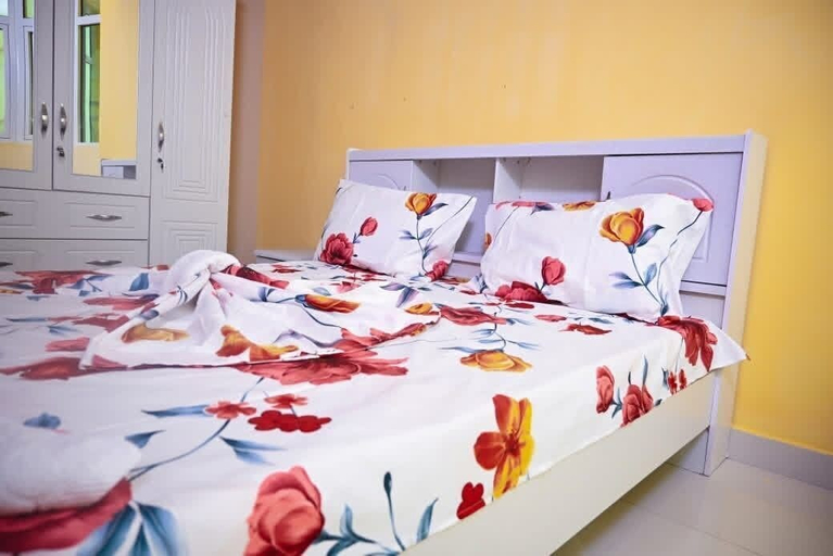 Room 2, Hotel Viana, Viana
