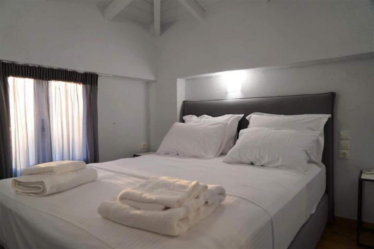 Bedroom 3, VIP Apartments, West Greece