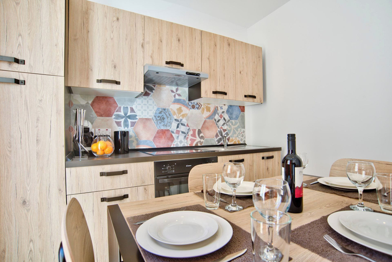 Private kitchen 2, Best Location Sliema Tower Road Apartment