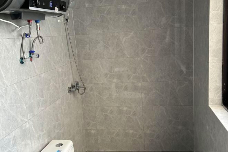 Bathroom 4, Jinhuan Hotel, Shanghai