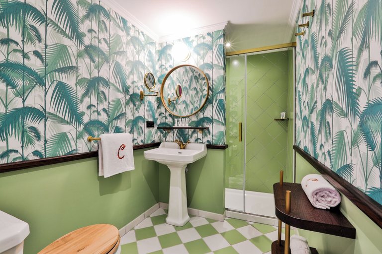 Bathroom 5, Cubanito Ibiza, Baleares