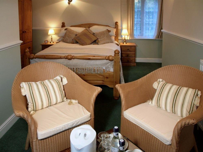 Bedroom 3, The Bell Inn, Wiltshire