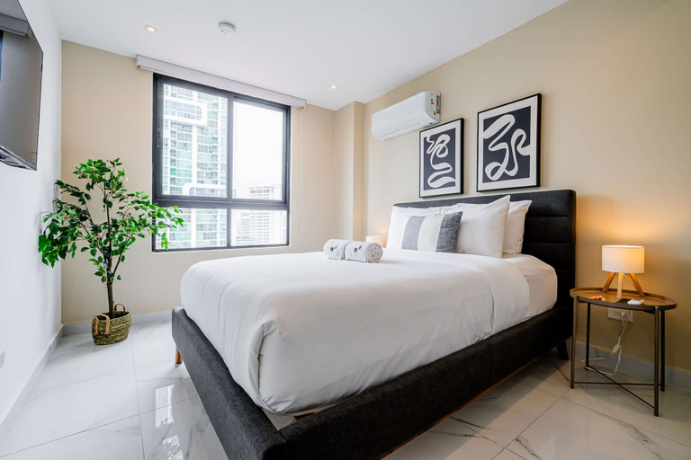 Room 3, w Scenic 1BR w Panoramic City View in Calle 50, Panamá