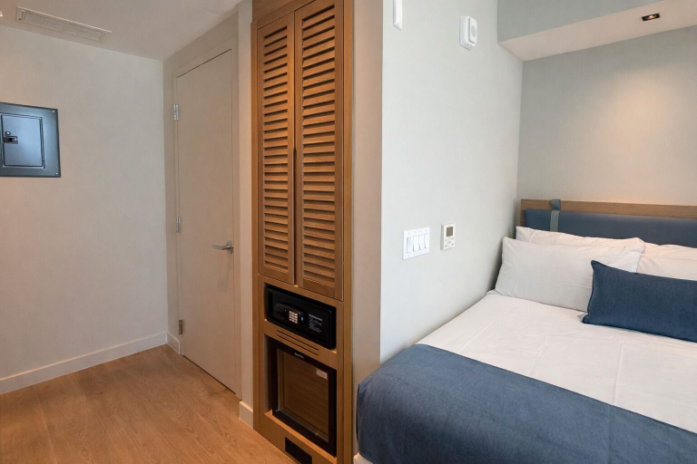 Room 2, Dolce by Wyndham Miami Beach, Miami-Dade