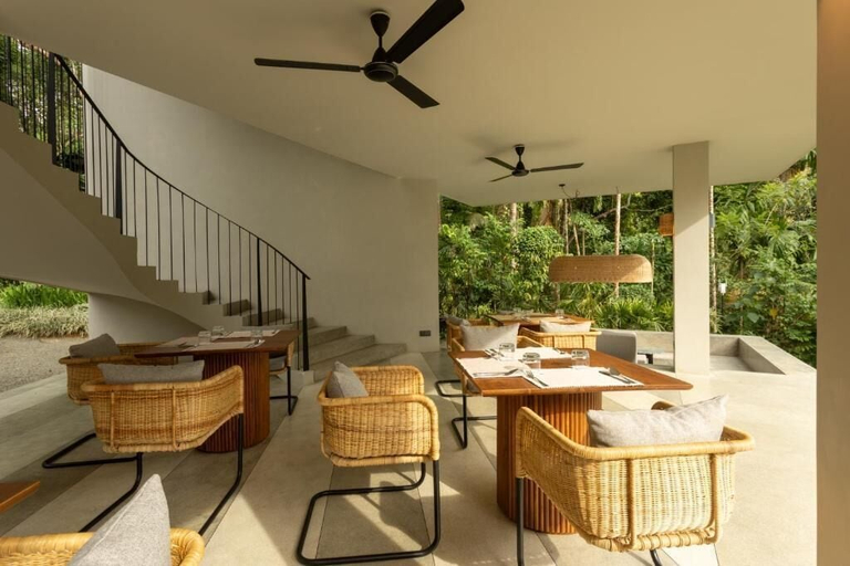 Outdoor dining 2, The Sevana, Devinuwara