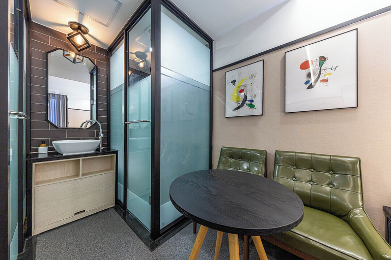 Room 5, Brown Dot Hotel Jinjuseong, Jinju