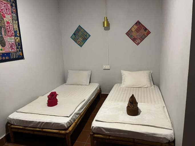 Bedroom 2, kalinga art home guesthouosee , Siem Reap