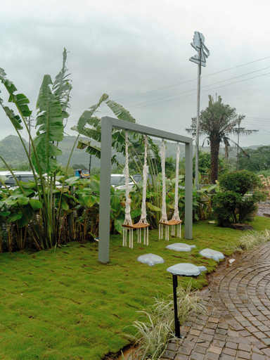 Property grounds, Hidden Beach Resort by Greenleaf Aqua, Raigarh
