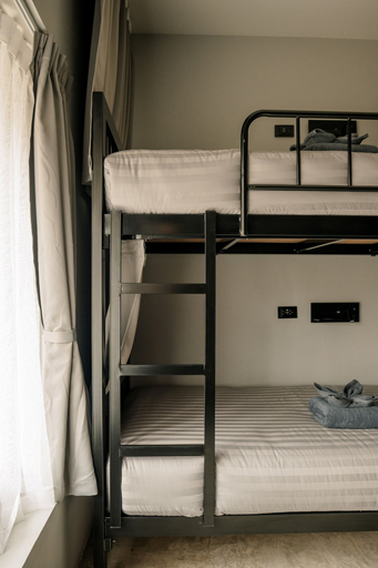 Room 4, Host'S EL Fisherman, Ko Samui