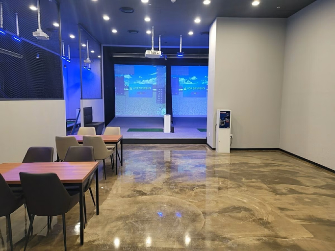 Business Facilities 4, Celeb Stay Songdo, Yeonsu