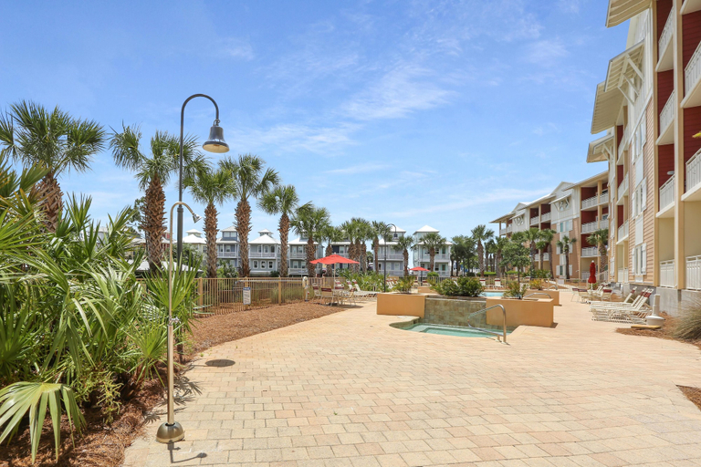 Pool 2, Waterside Village Condo 302, Bay