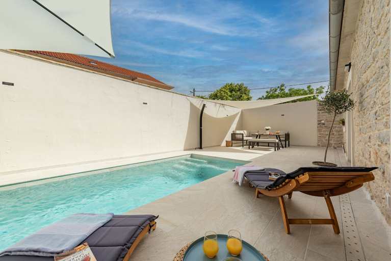 Pool 2, Villa Pod Murvom, Benkovac