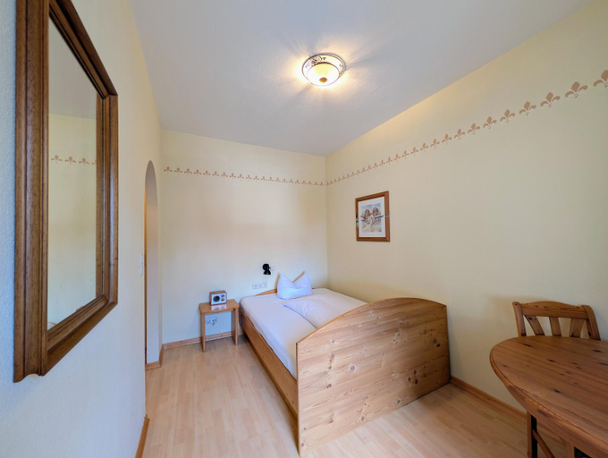 Bedroom 4, Hotel Forsthaus Oberau, Garmisch-Partenkirchen