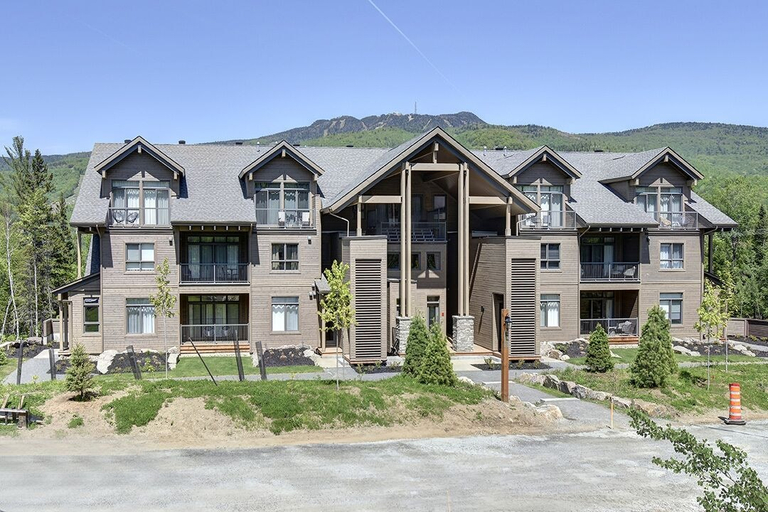 Exterior 5, 101 Verbier Building 5, Les Laurentides