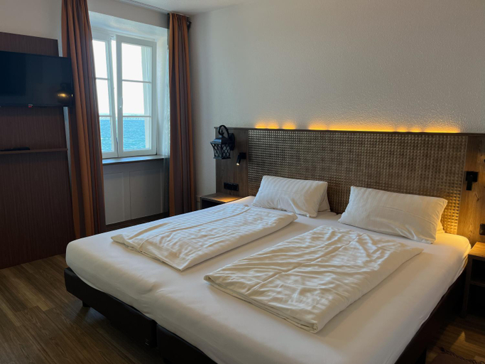 Bedroom 3, Hotel Restaurant Alte Post, Bodenseekreis