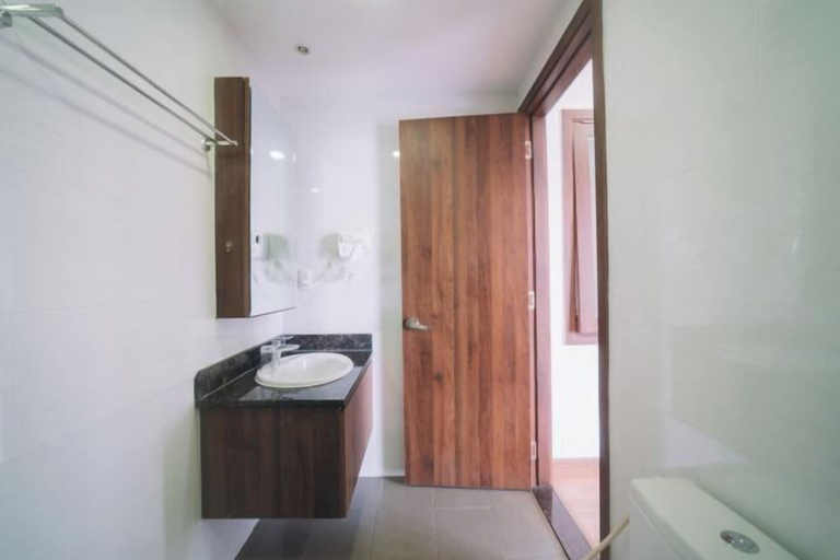 Bathroom 3, Dalat Center Residence, Đà Lạt