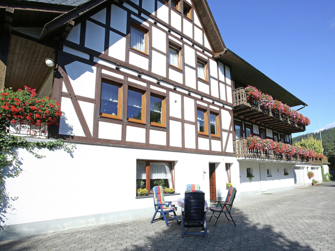 Exterior & Views 1, Flat in Schmallenberg with garden, Hochsauerlandkreis