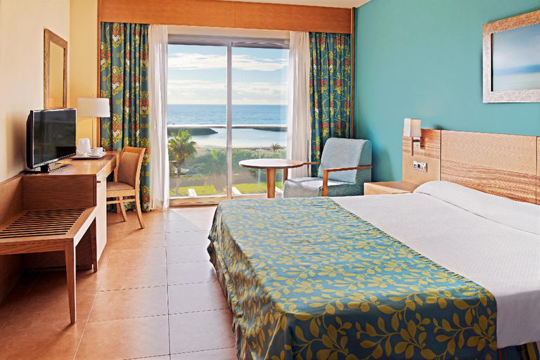 Bedroom 3, Elba Carlota Beach & Convention Resort, Las Palmas