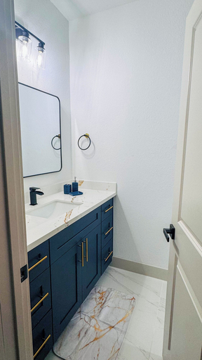 Bathroom 3, Little Nyssa Home Away From Home, Houston