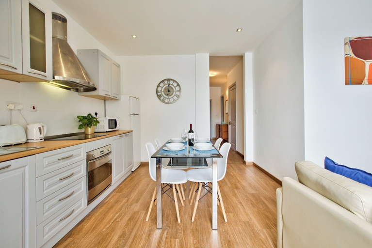 In-room dining 5, Central Sunny Apartment + Views of Valletta City
