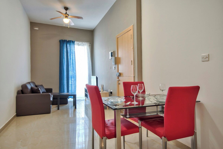 Interior 4, Few Minutes Walk of The Strand 1-bedroom Apartment