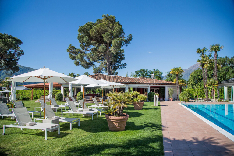 Poolside bar 4, Villa Delta – Parkhotel Delta, Locarno