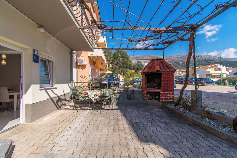 Exterior & Views 2, Apartment Knez 1, Podstrana