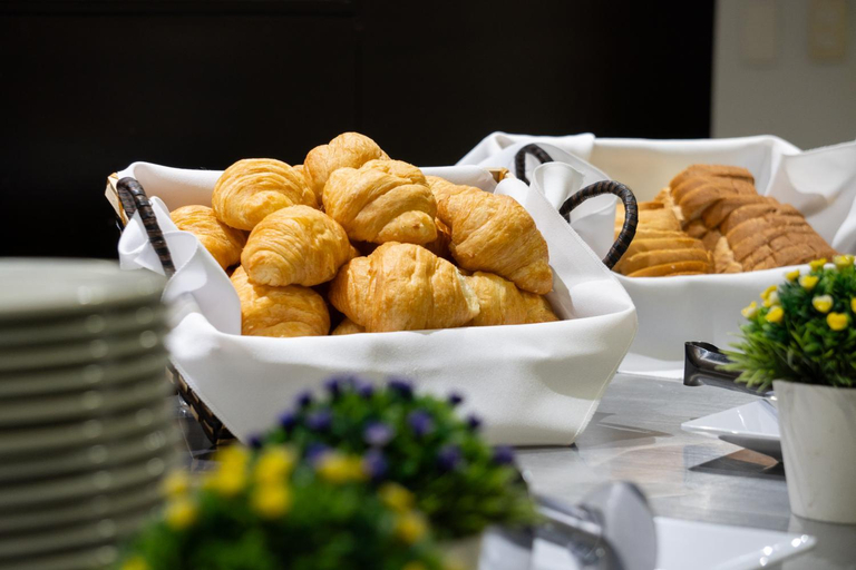 Food & Drinks 5, Hotel Benidorm, Manizales