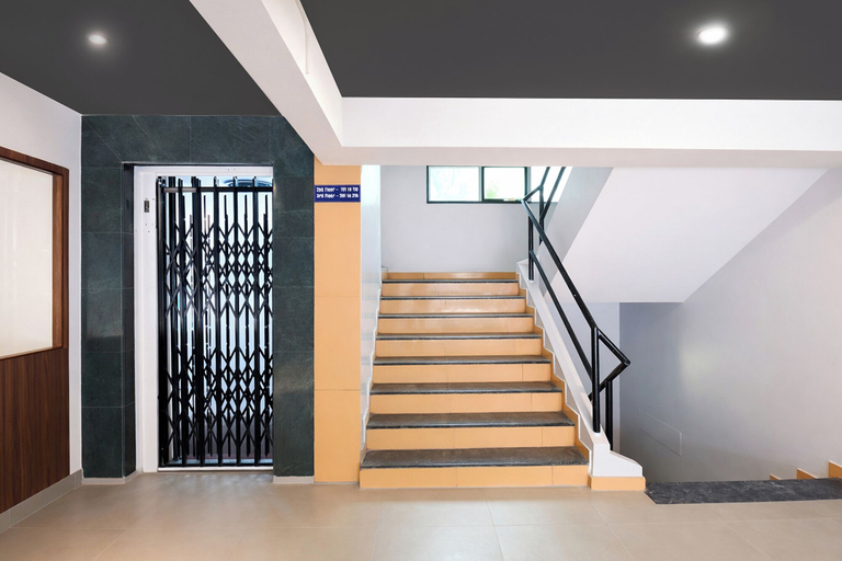 Staircase 2, Fabhotel Shourya Regency, Pune