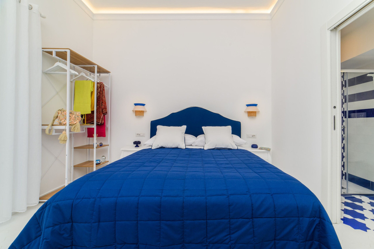 Room 4, Estate4home - Casa Giulia, Salerno