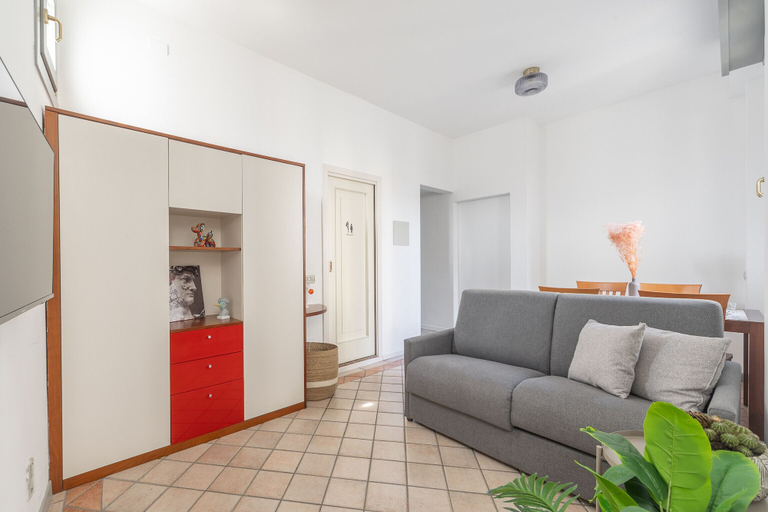 Living area 2, Stunning 1bdr With Terrace in Cadorna, Milano