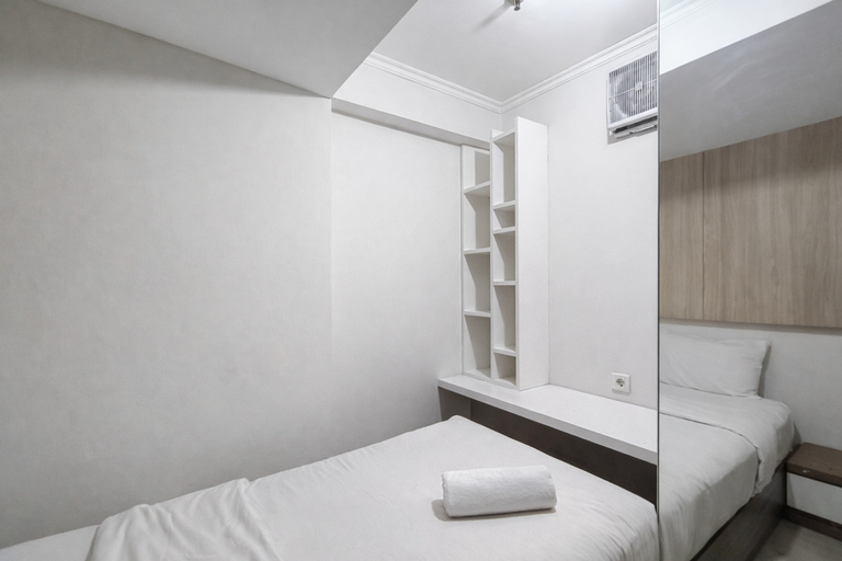 Bedroom 2, Comfortable Living in Good 2BR at Apartment Gateway Pasteur By Travelio, Bandung