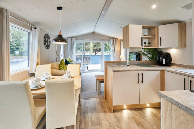 Room 5, Host Stay Blossom Lodge, East Riding of Yorkshire
