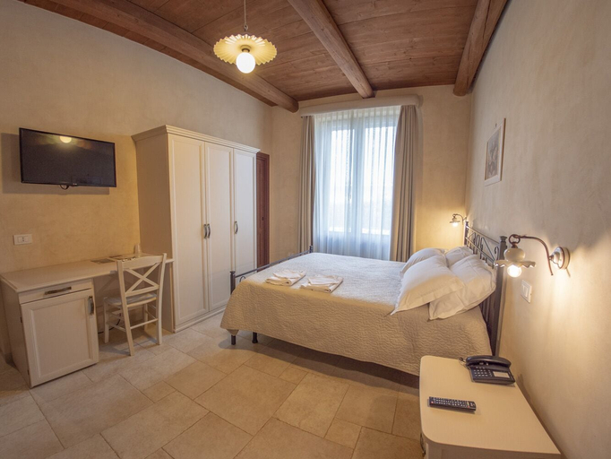 Bedroom 2, Masseria Chinunno, Bari