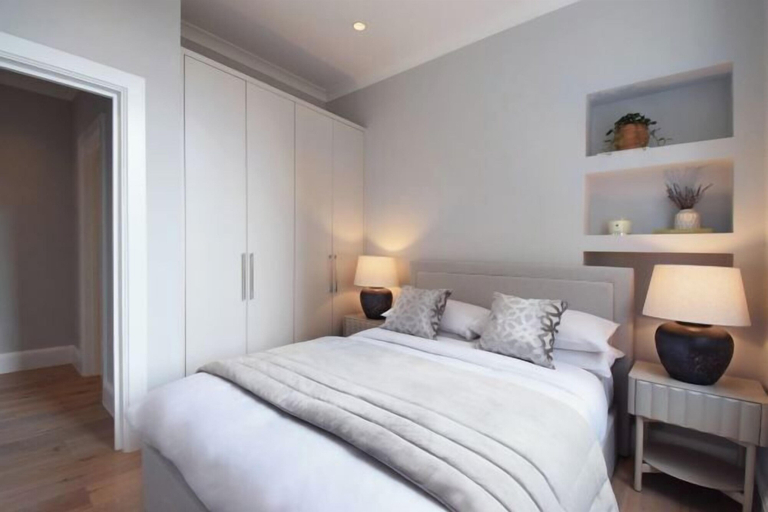 Bedroom 3, A Comfort Apartments, London
