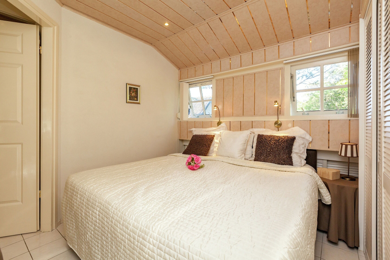Bedroom 4, Apartment in Oostkapelle Near the Beach, Veere