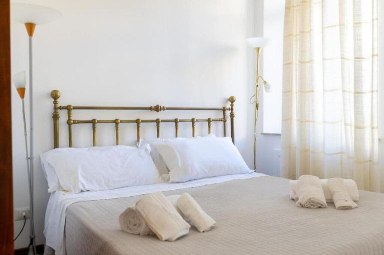 Room 3, Andromaco Inn, Messina