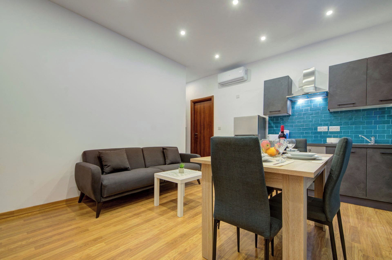 Living area 3, Charming Sliema Apartment Off the Ferries Seafront