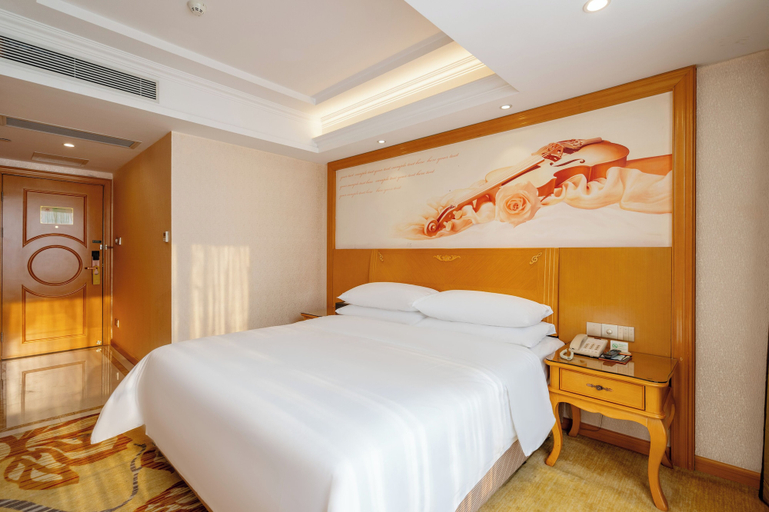 Room 2, Vienna Intl. Hotel Baiyun Airport, Guangzhou
