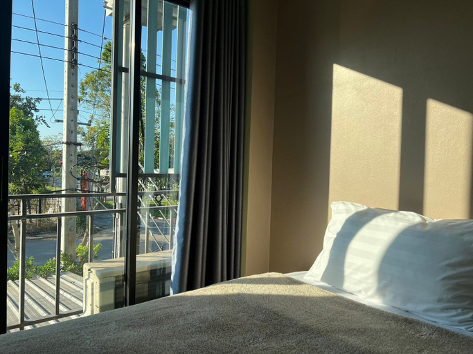 Bedroom 2, V Tharm Hotel, Muang Udon Thani