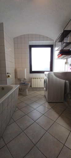 Bathroom 4, Zimmervermietung Hansel, Meißen