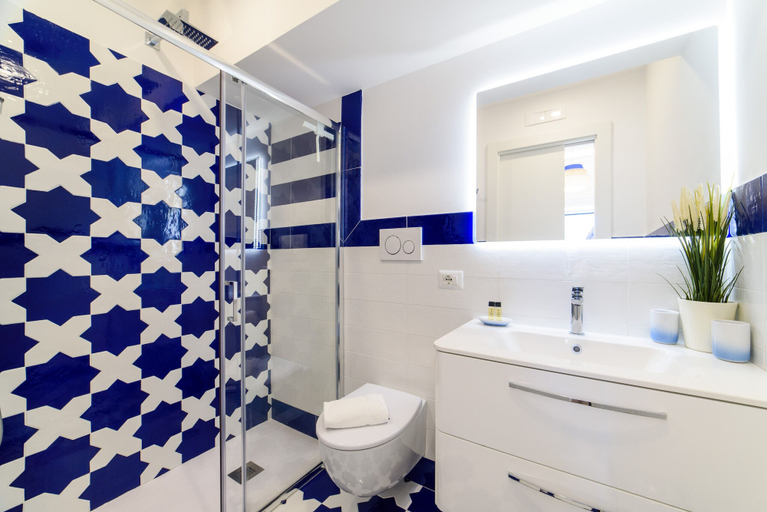 Bathroom 5, Estate4home - Casa Giulia, Salerno