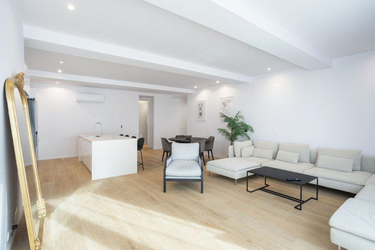 Living area 5, Marques DE Pombal Grand Prestige, Lisbon