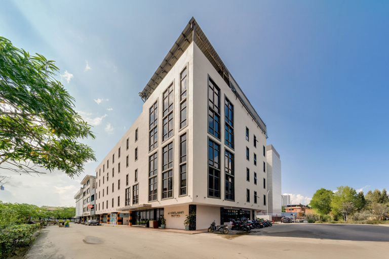 Exterior & Views 2, Barelang Hotel Nagoya Batam, Batam
