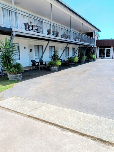 Exterior & Views 2, Proserpine Motor Lodge, Whitsunday