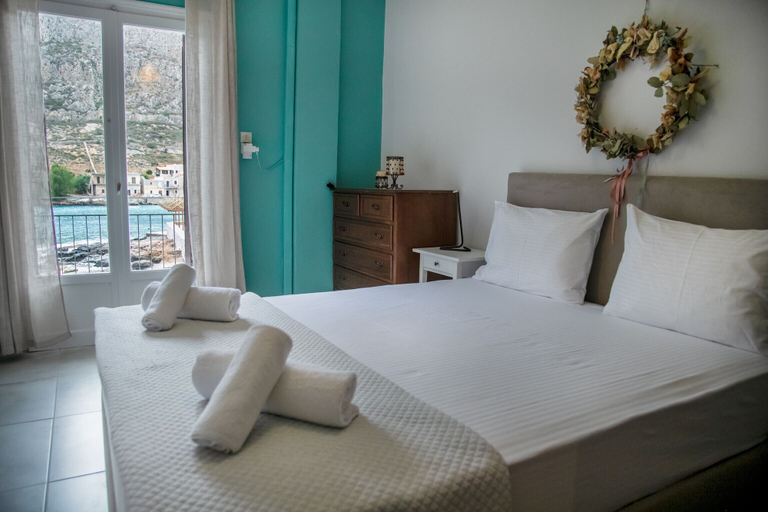 Room 3, Gerolimin Blue, Peloponnese